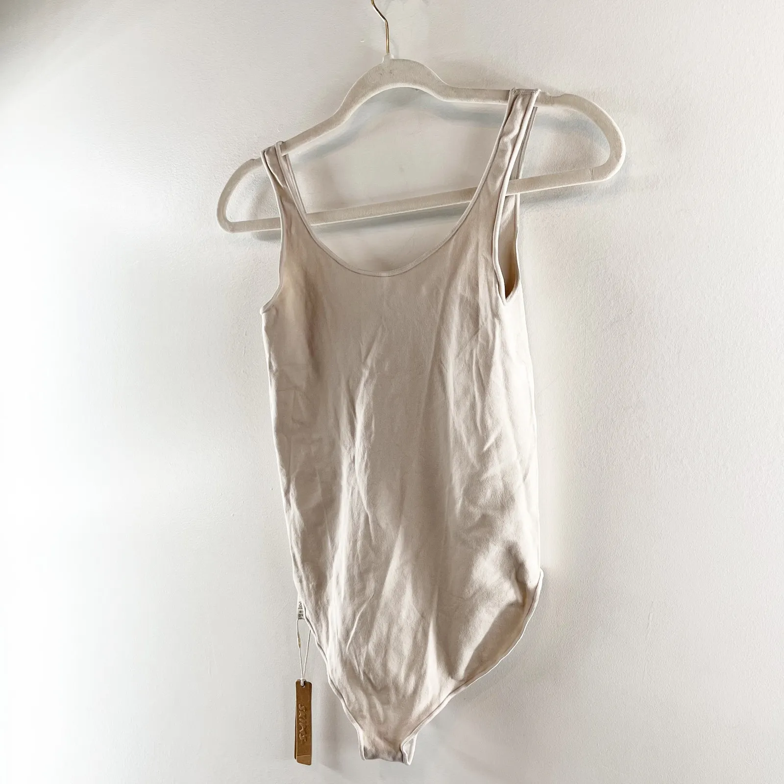 Skims Essential Scoop Neck Tank One Piece Bodysuit Stone Gray Small / Medium - Image 6