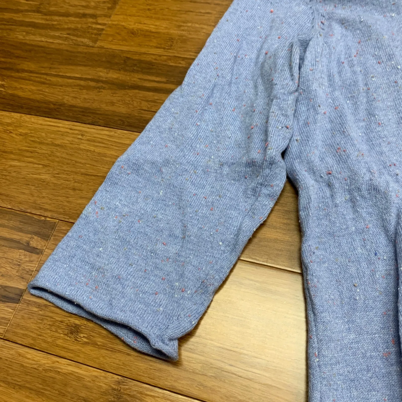 J.Jill Speckled Blue Knit Sweater 3/4 Sleeve V-Neck Button Detail Women's Medium - Image 2