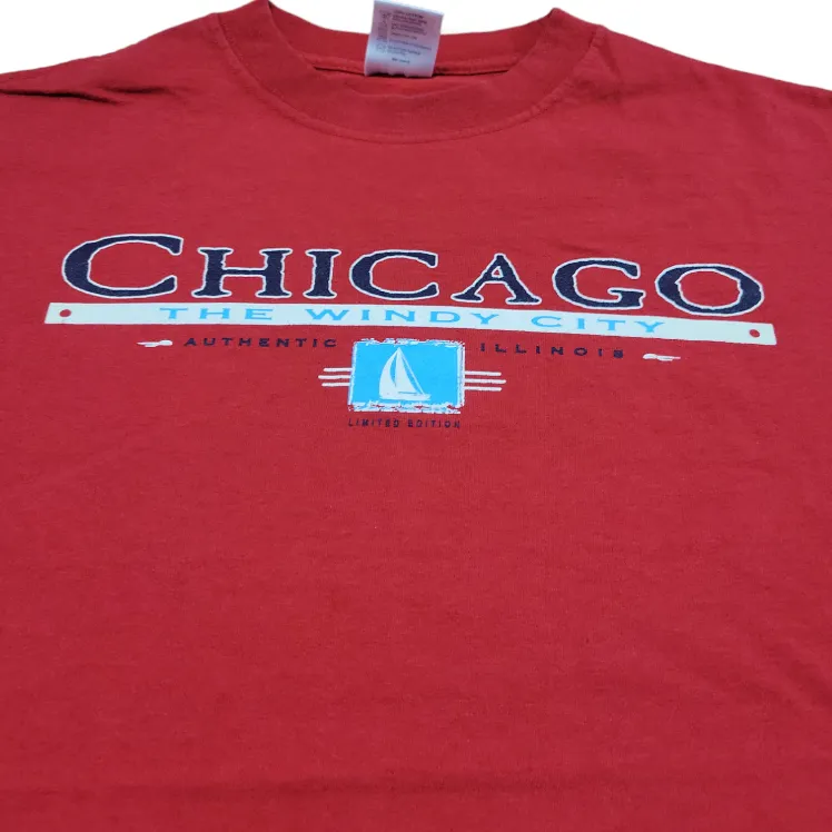 Vintage Perrin Shirt Size Medium Y2K Chicago The Windy City Illinois Graphic Tee Unisex T-shirt - Image 3