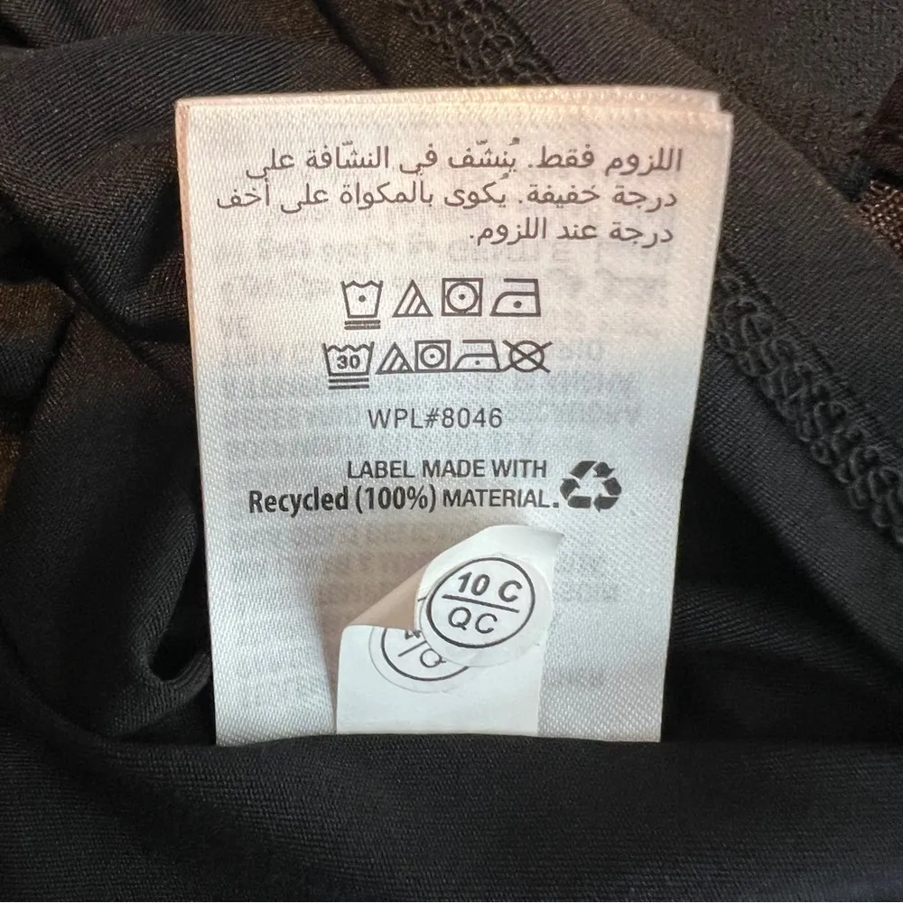 INC Size Medium Black V - Image 13