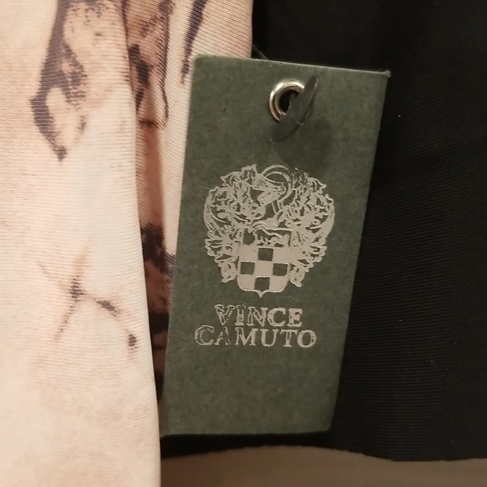 💕VINCE CAMUTO💕 Lounge Bras (2 Pack) Pink Tie-Dye Marble Print & Black S NWT - Image 9