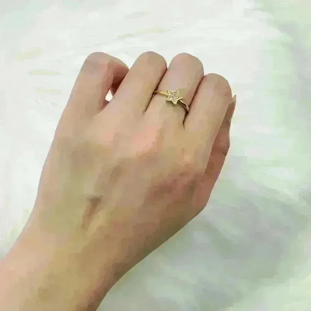 Dainty Chic Sparkly Star Promise Ring Size 6 Gold - Image 4