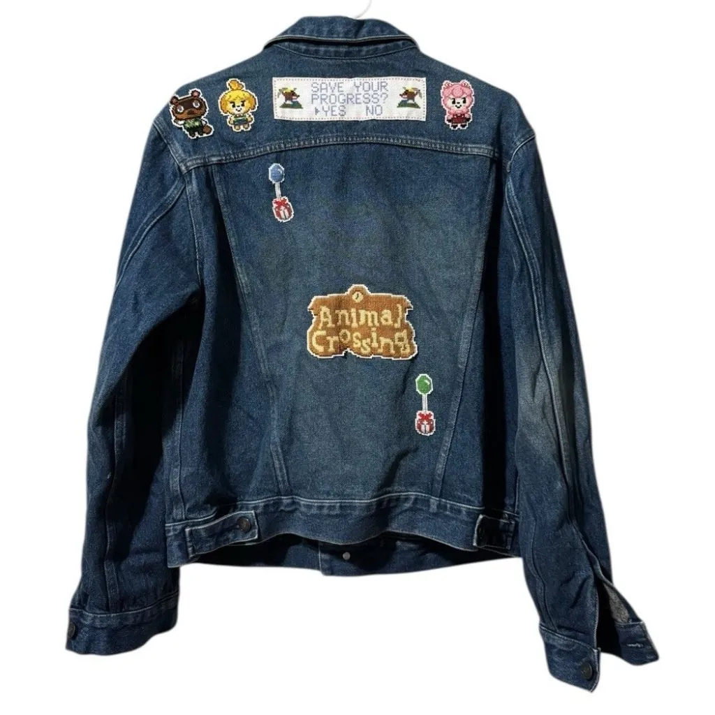 Gap Factory Store Women SZ Small Jean Denim‎ Jacket Animal Crossing Patches READ - Image 2