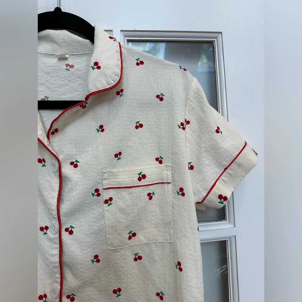 Boohoo Cherry Print Piping Detail Short Sleeve Pajama Shirt Top Women’s Size S - Image 6