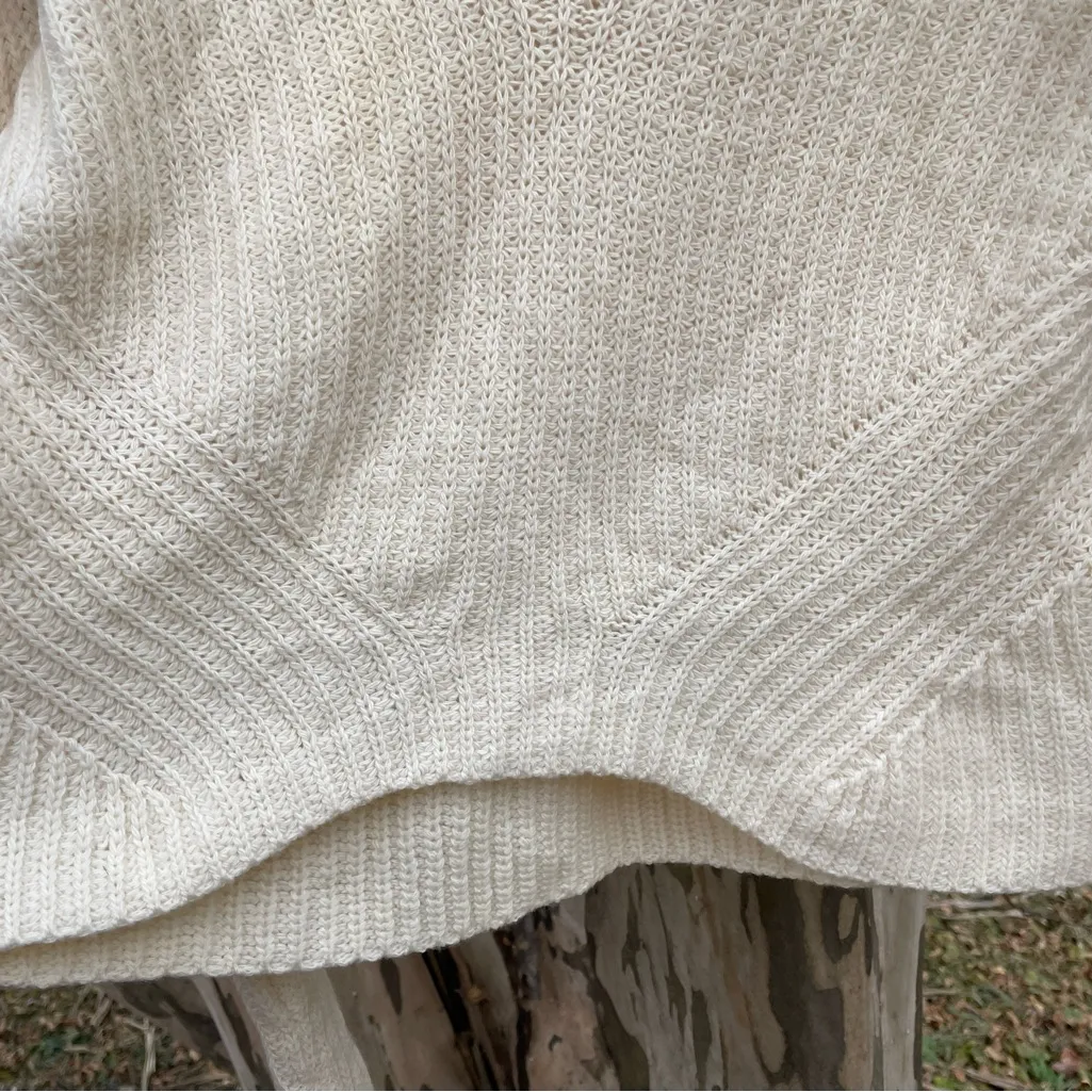 NWT Theory Ivory Knit Turtleneck Wool Sweater Boho Cottagecore Preppy Size L - Image 4