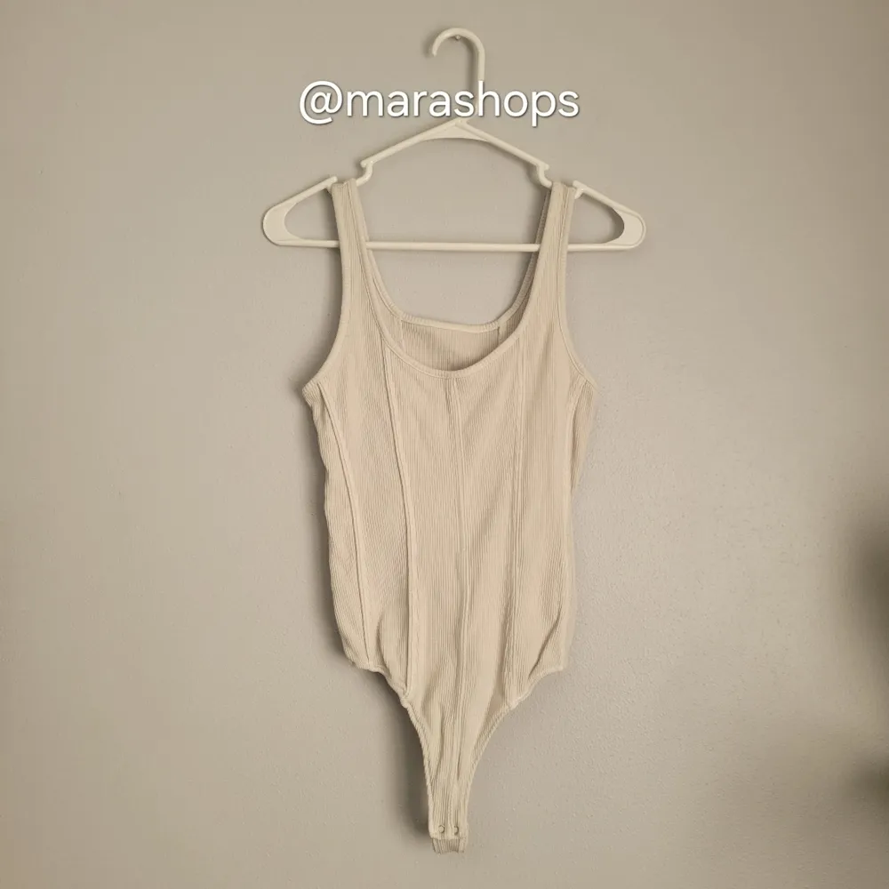 AGOLDE Elna Bodysuit in Spoon - Image 3