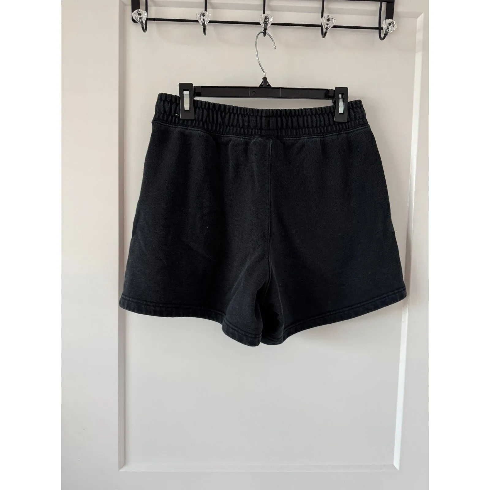 Jordan Loose Fit Shorts - Image 3