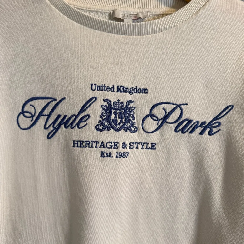 Go Fashion London United Kingdom Hyde Park Sweatshirt Blue Size XS - Image 2