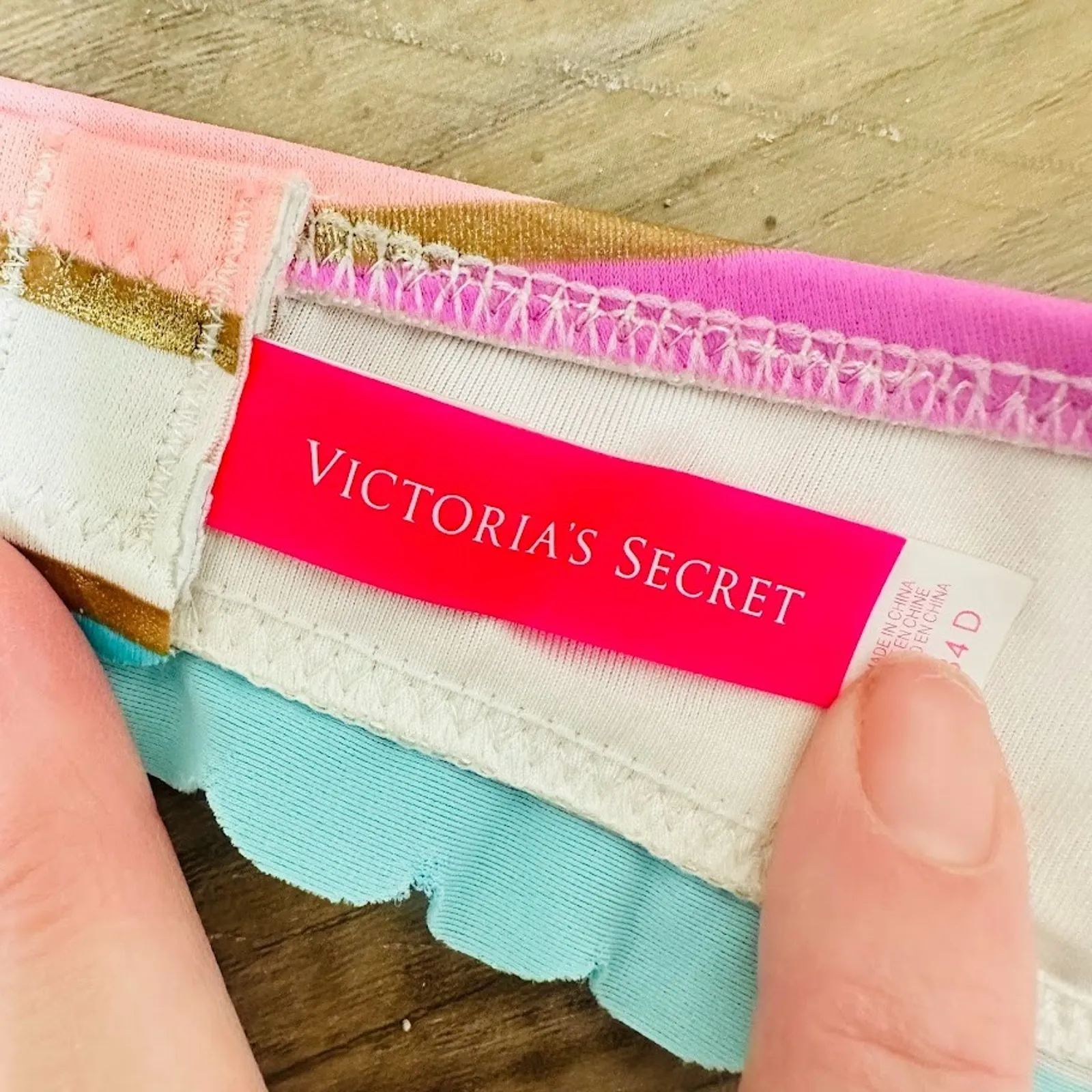 Victoria Secret Halter Bikini Swim Top 34D Striped Underwire Padded Rainbow - Image 8