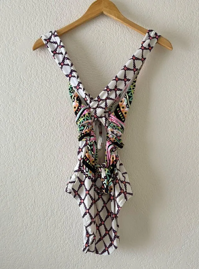 Trina Turk ‘Kon Tiki’ One-Piece Size 4 - Image 6