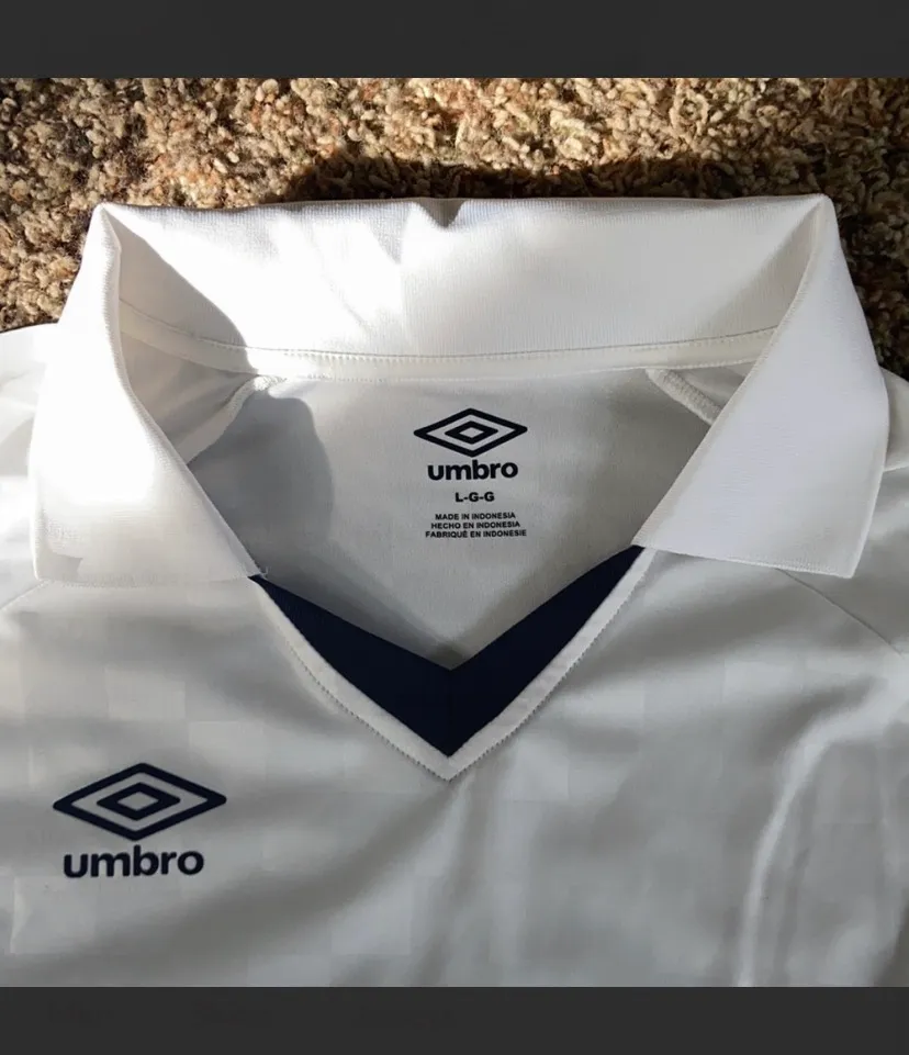 Umbro NWT rare  checkered long sleeve - Image 6
