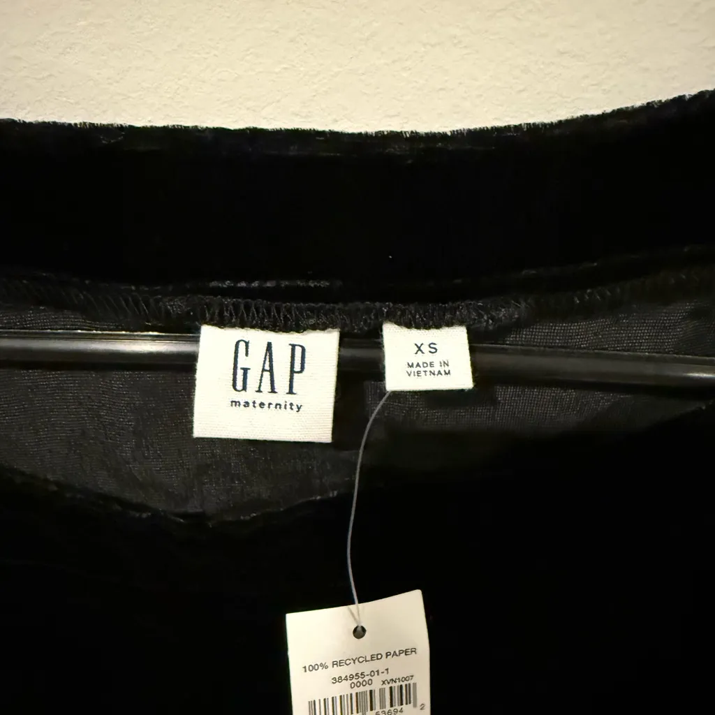 Brand New Gap Maternity Velvet Ruffle Top Womens S Black Short Sleeve Tee - Image 4