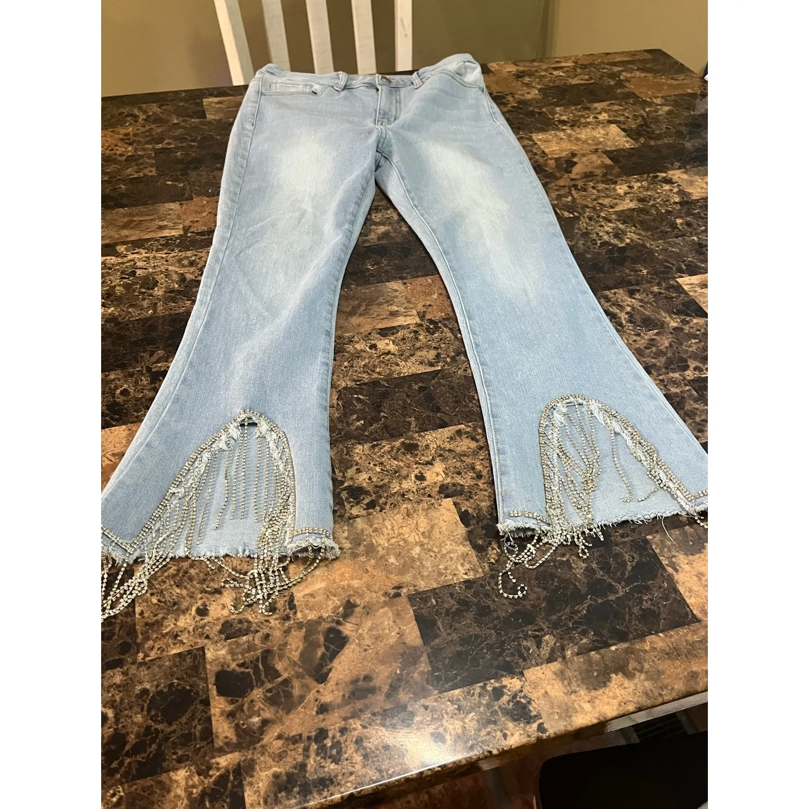 Simple Society Women’s Stretch Cropped Bellbottom Jeans Blue Size 27 - Image 5