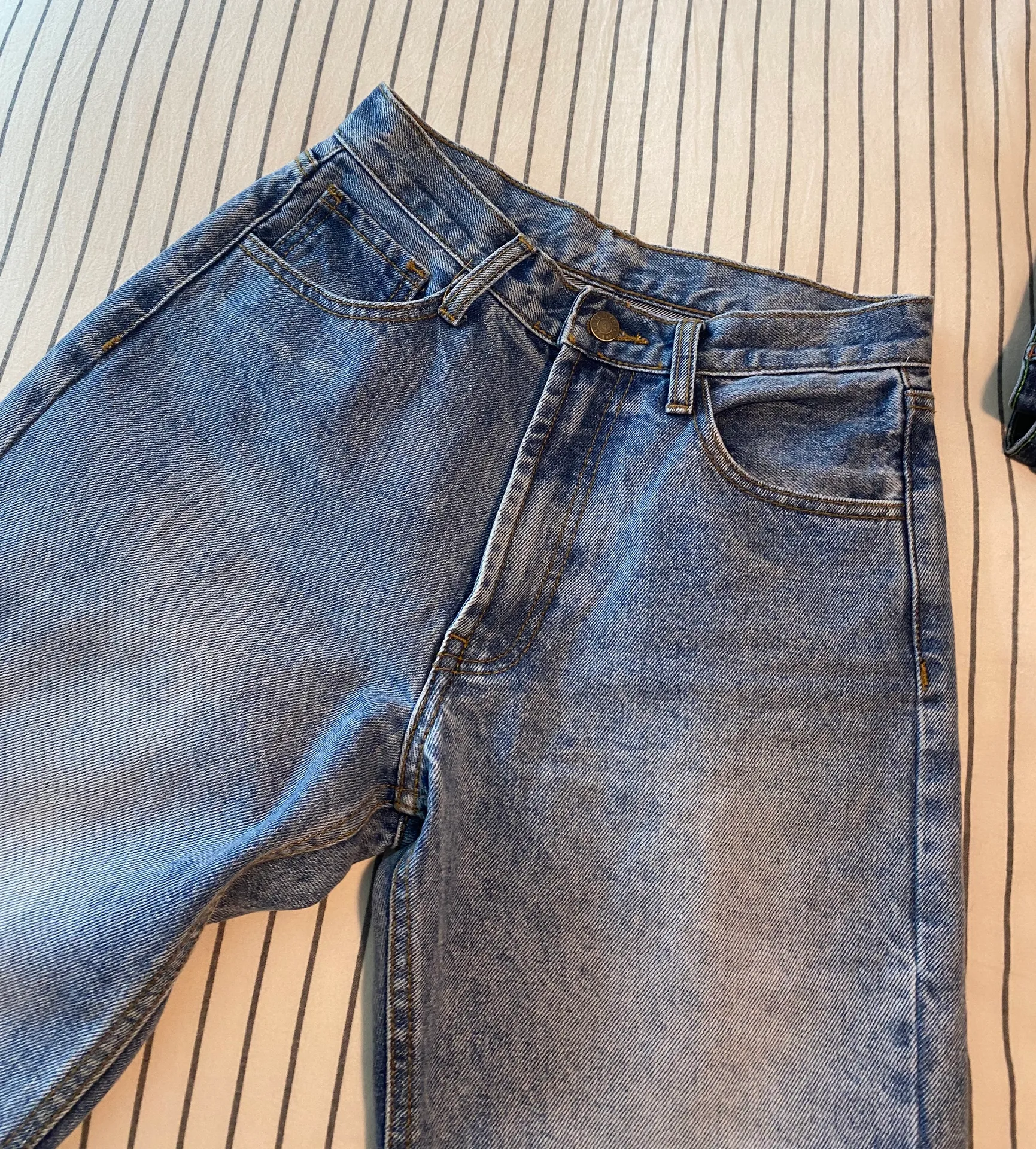 Brandy Melville molly jeans - Image 9