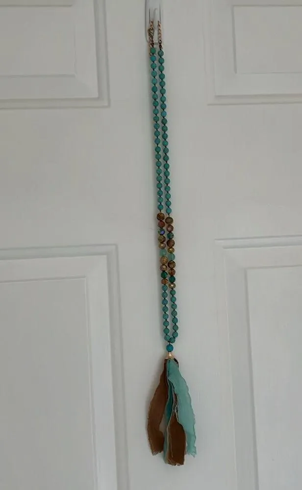 Stunning Necklace with lots of flare 🥰 Brown - Image 12
