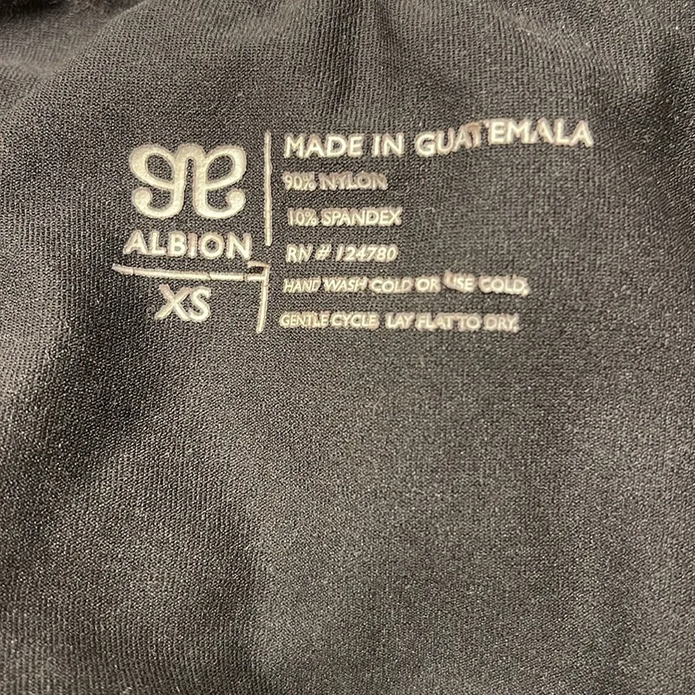 Albion Fit Island Hopper Cut Out Swimsuit Tropical Leaves Stripe XS EUC #6709 - Image 8