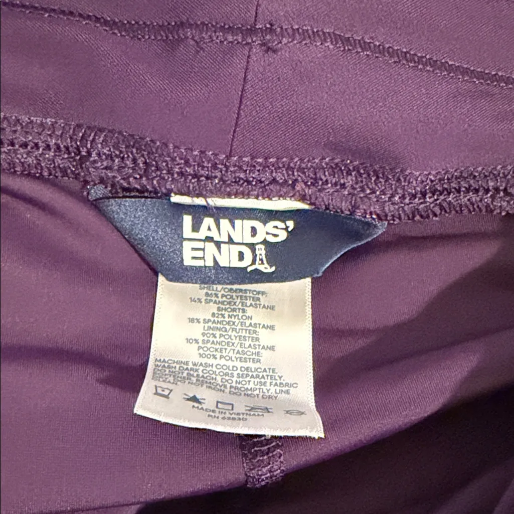 Lands' End Purple and White‎ Patterned Mini Skirt with shorts 6p - Image 4