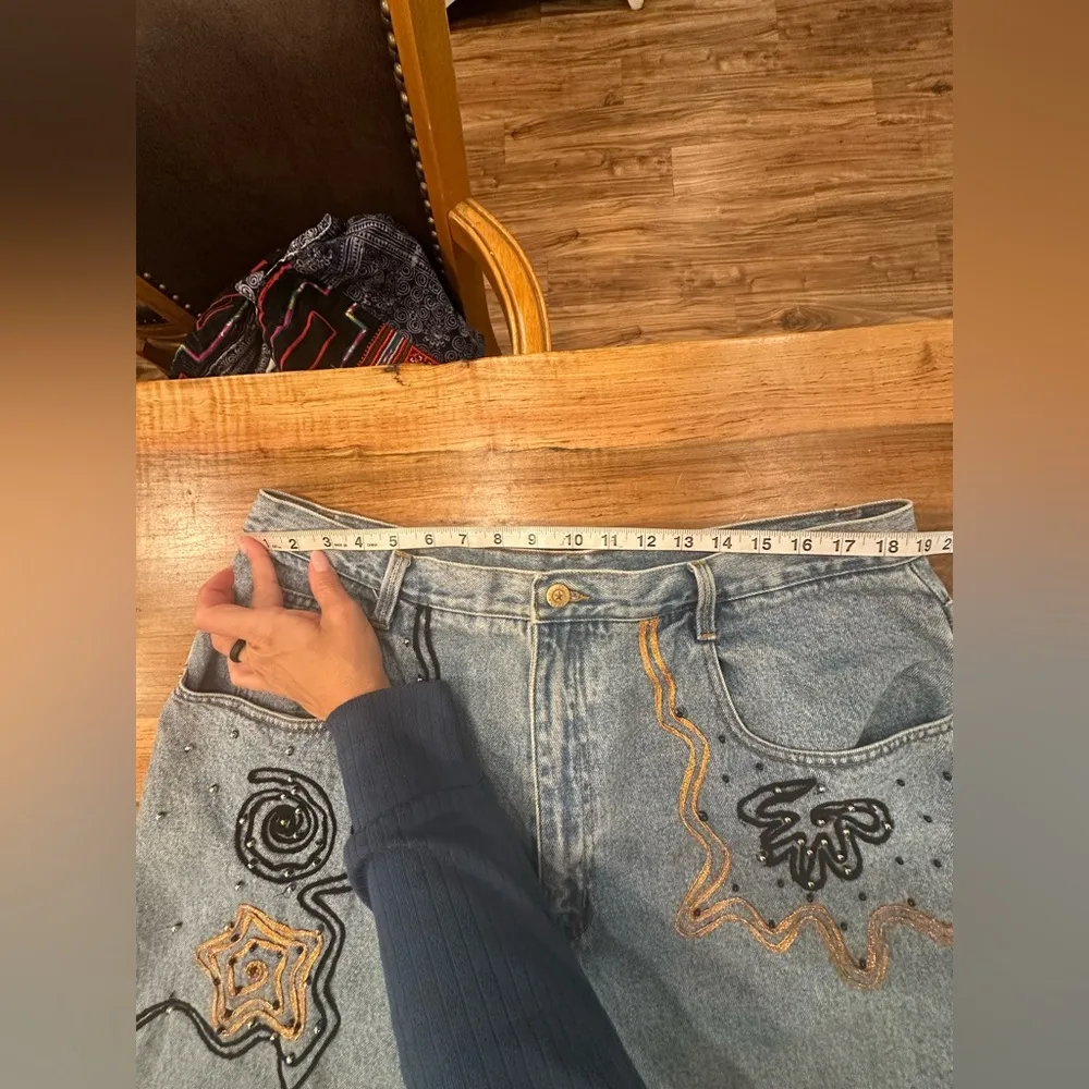 EUC VINTAGE Zana Di  Denim Shirt and Pants Set with Embroidered Patches - Image 12