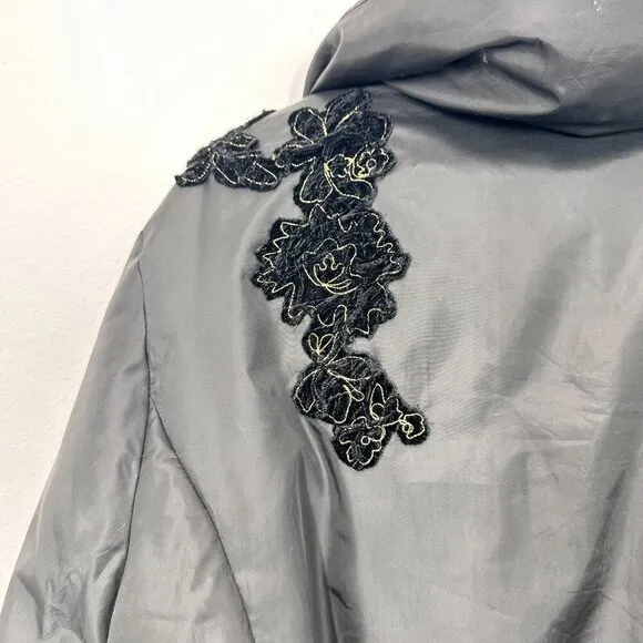 Guess Y2K Black Puffer Jacket Floral Embroidered‎ Whimsigoth 90s Streetwear XL - Image 3
