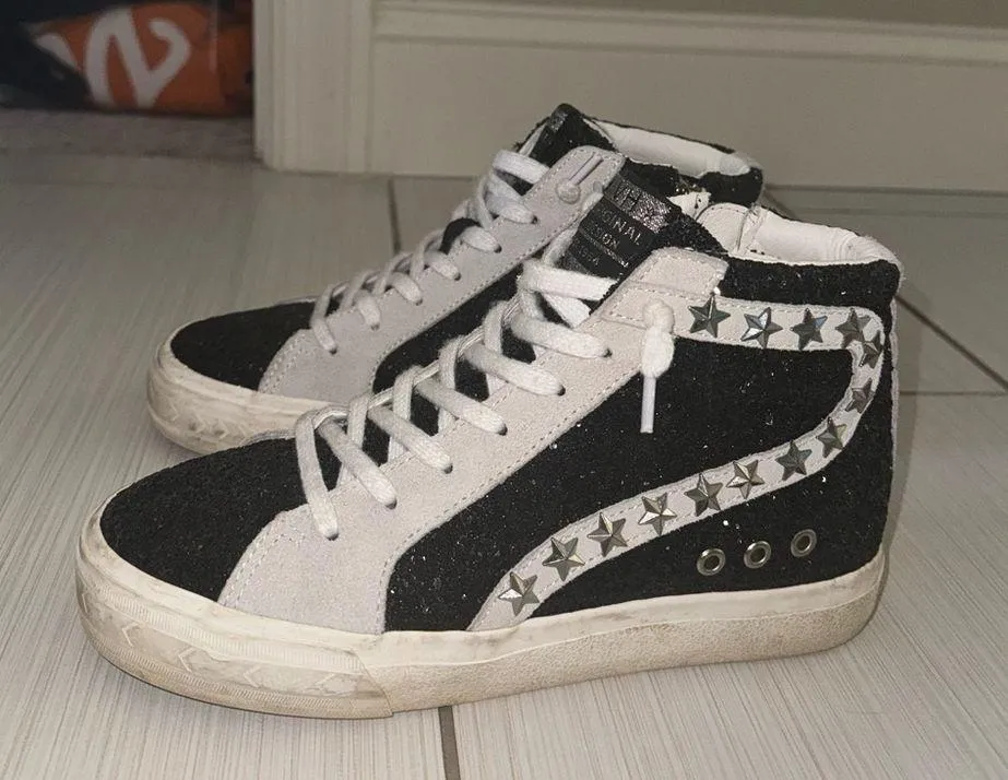 Black Sparkly  High Shoes - Image 3