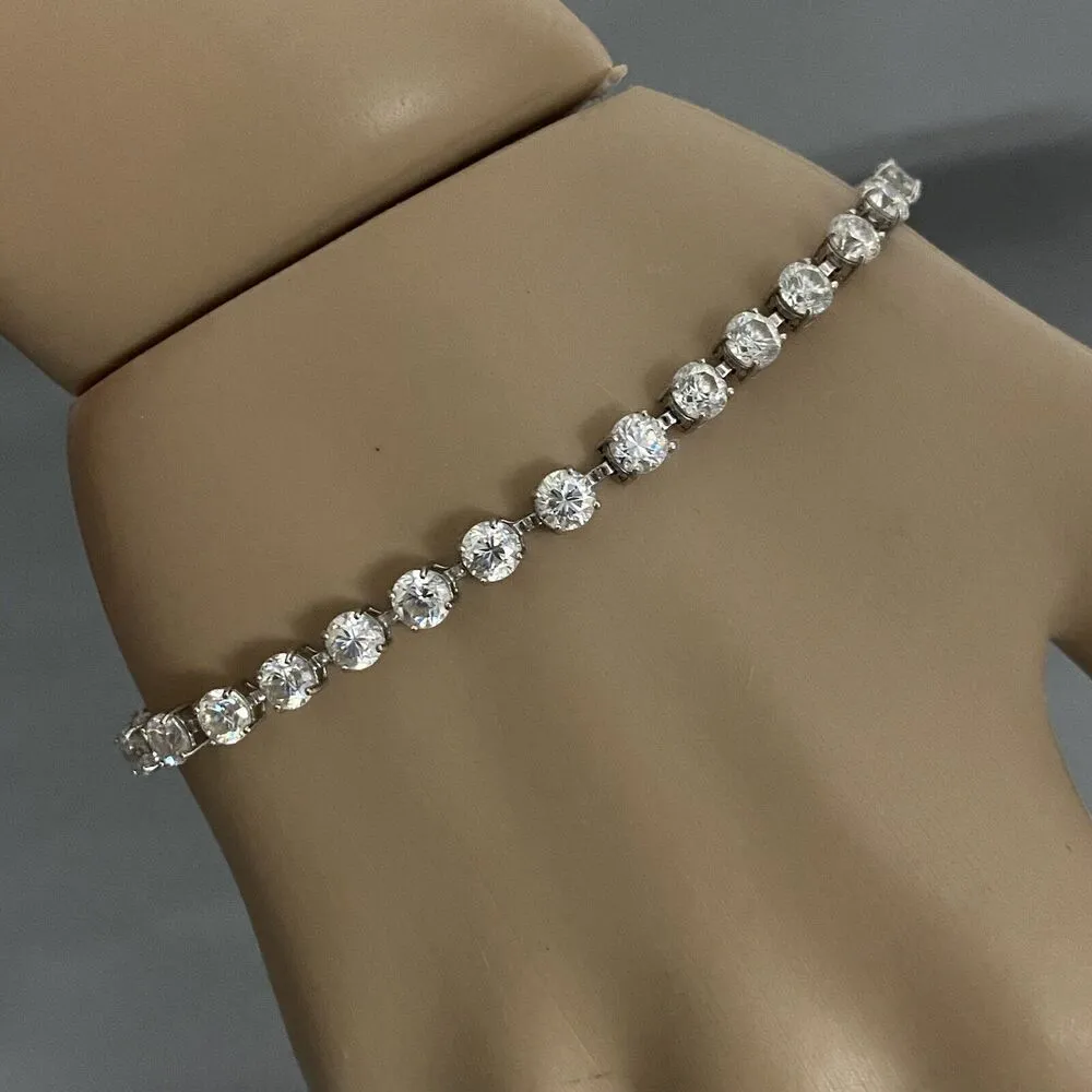 Ladies 10kt CZ Signed BBJ 10k Tennis Bracelet 6.2 Grams White Gold 7.5” - Image 4