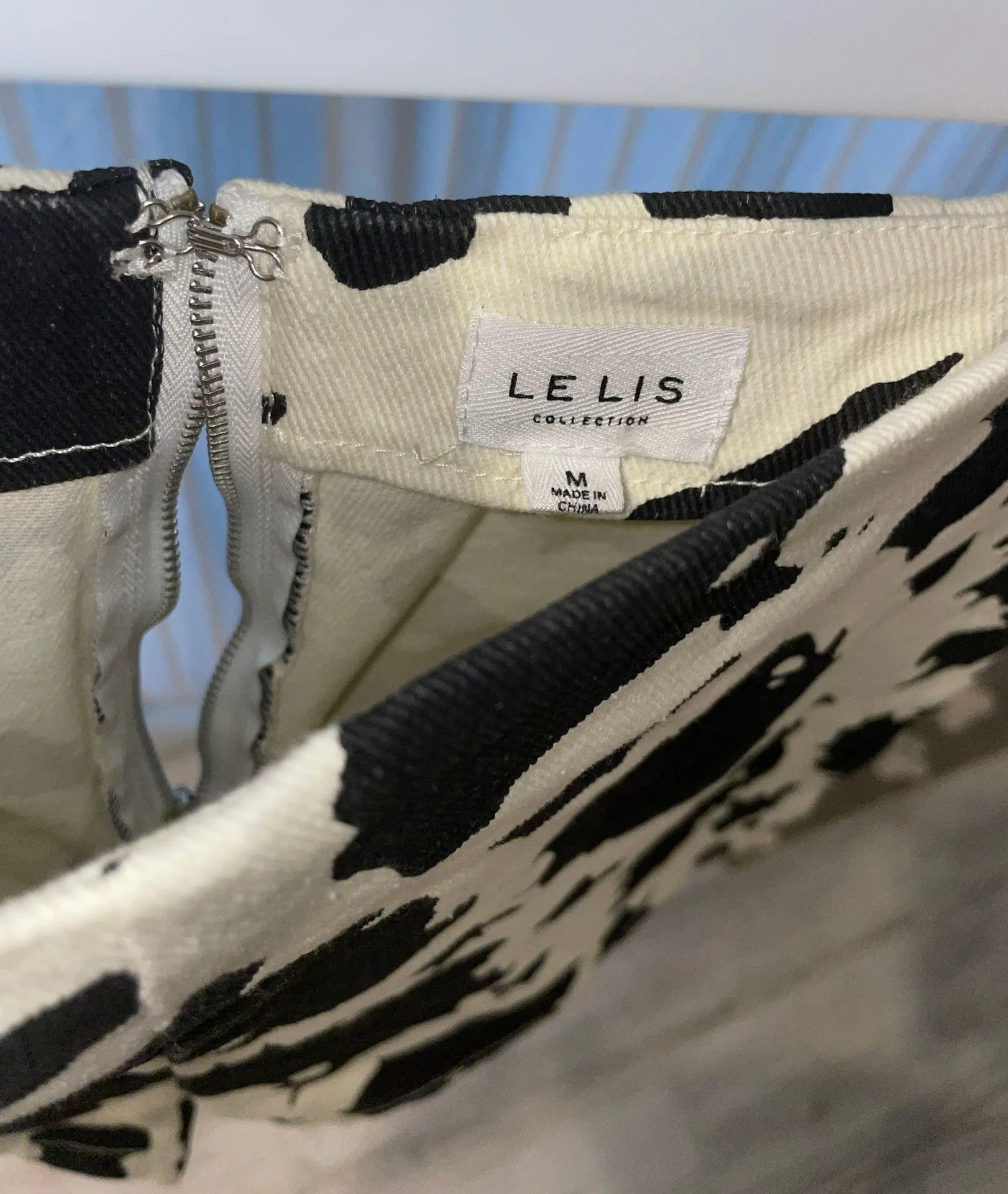 Le lis Western Shorts - Image 2