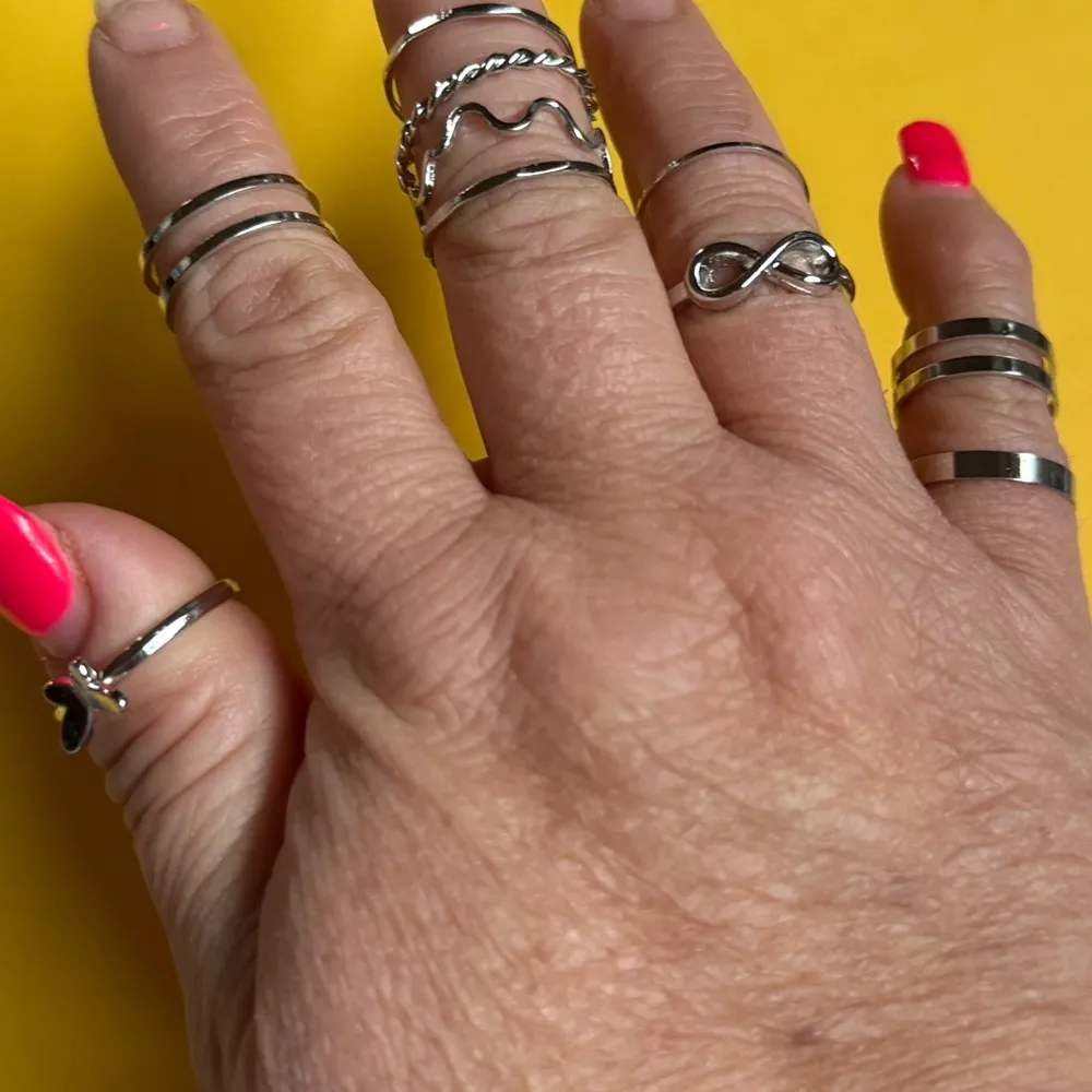 Silver Knuckle Ring Set - Image 4