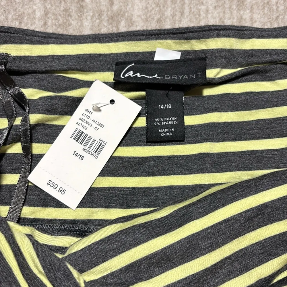 NWT 14/16 Lane Bryant Strapless sundress grey yellow stripe t shirt material - Image 3