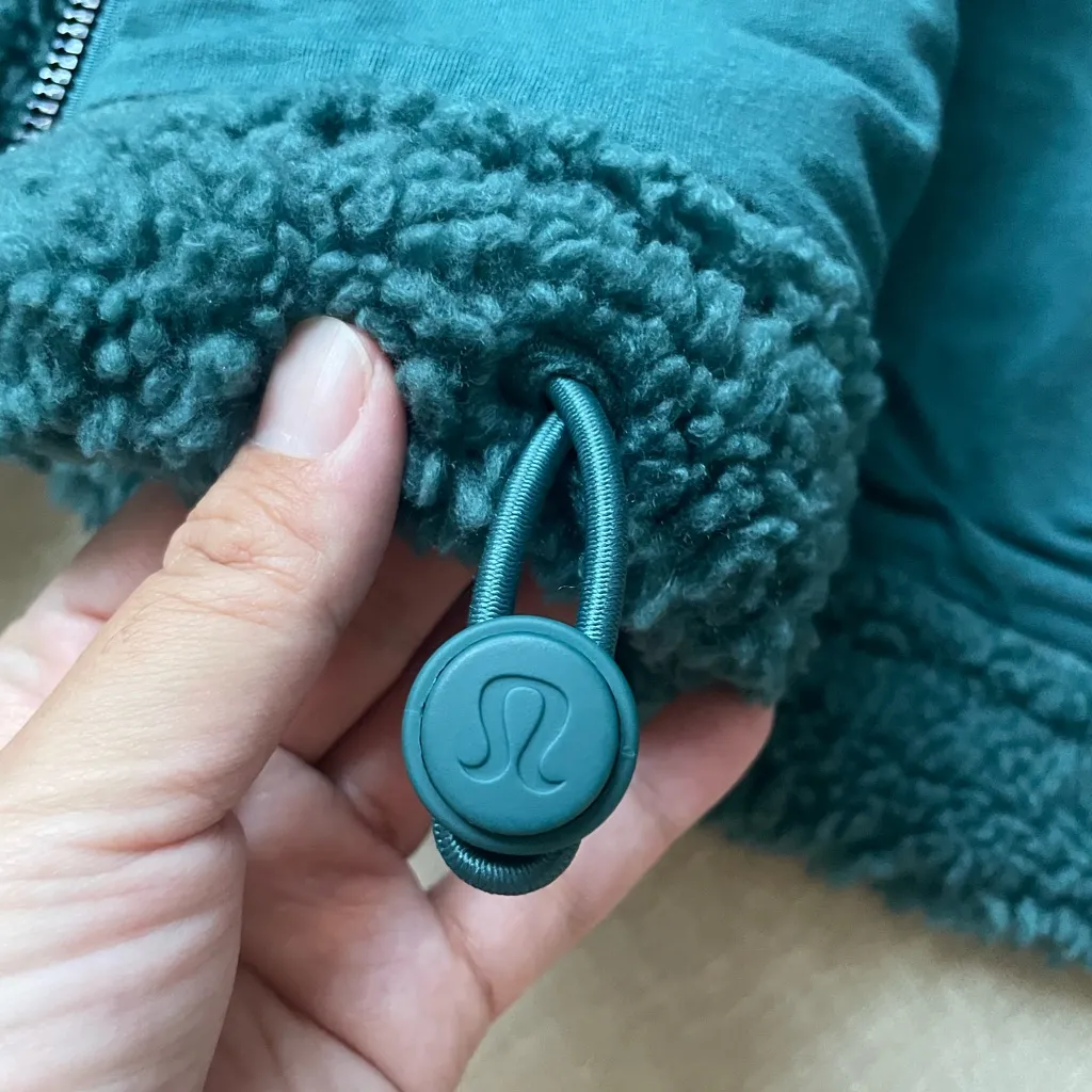 NWOT Lululemon Cinchable Teddy Fleece Jacket - Storm Teal - Image 9