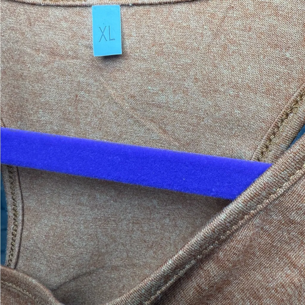 Hocus Pocus Graphic Tank Top - Brown - Image 3