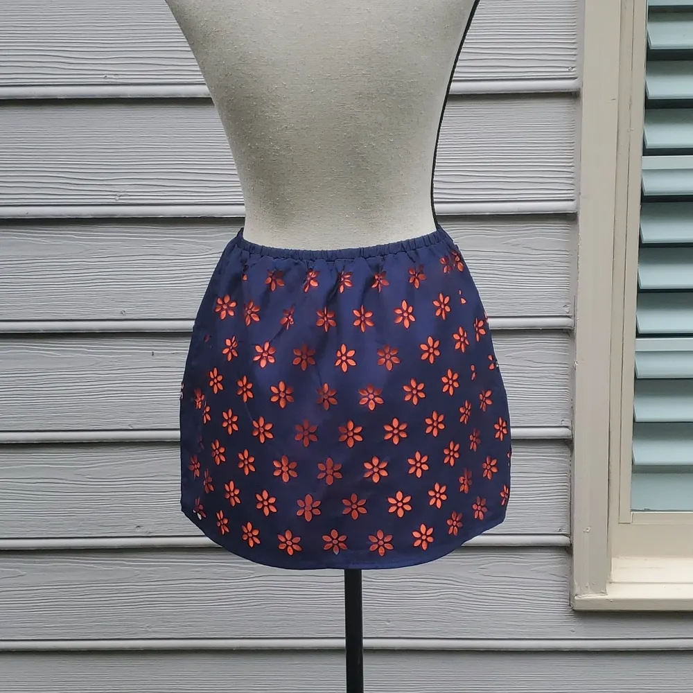 Umgee Floral Eyelet Elastic Waist Mini Skirt - Image 4