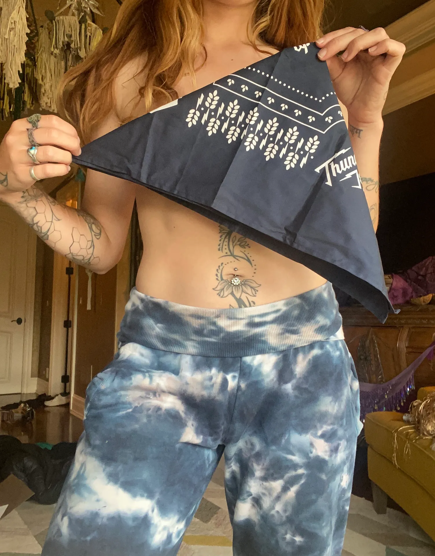 Cascade Locks Oregon Bandana Scarf Blue - Image 3