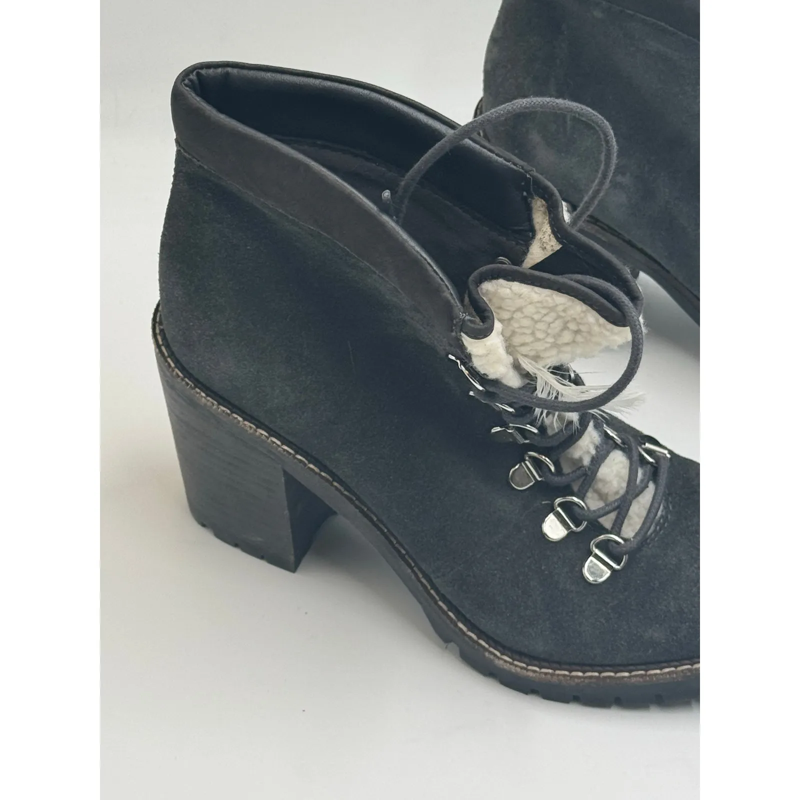 Dolce Vita Booties Post Faux Shearling Trim Suede Navy Blue Block Heel Size 8.5 Black - Image 2