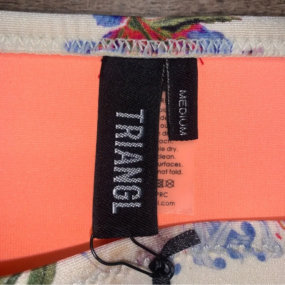 TRIANGL Swimwear Floral Bikini Bottoms Women’s Size Medium New with Tags - Image 6