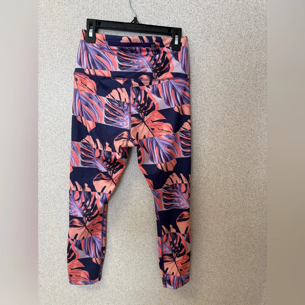 Nike Dri-Fit Womens Small Fast Crop Runway Floral High Rise‎ Drawstring leggings - Image 5