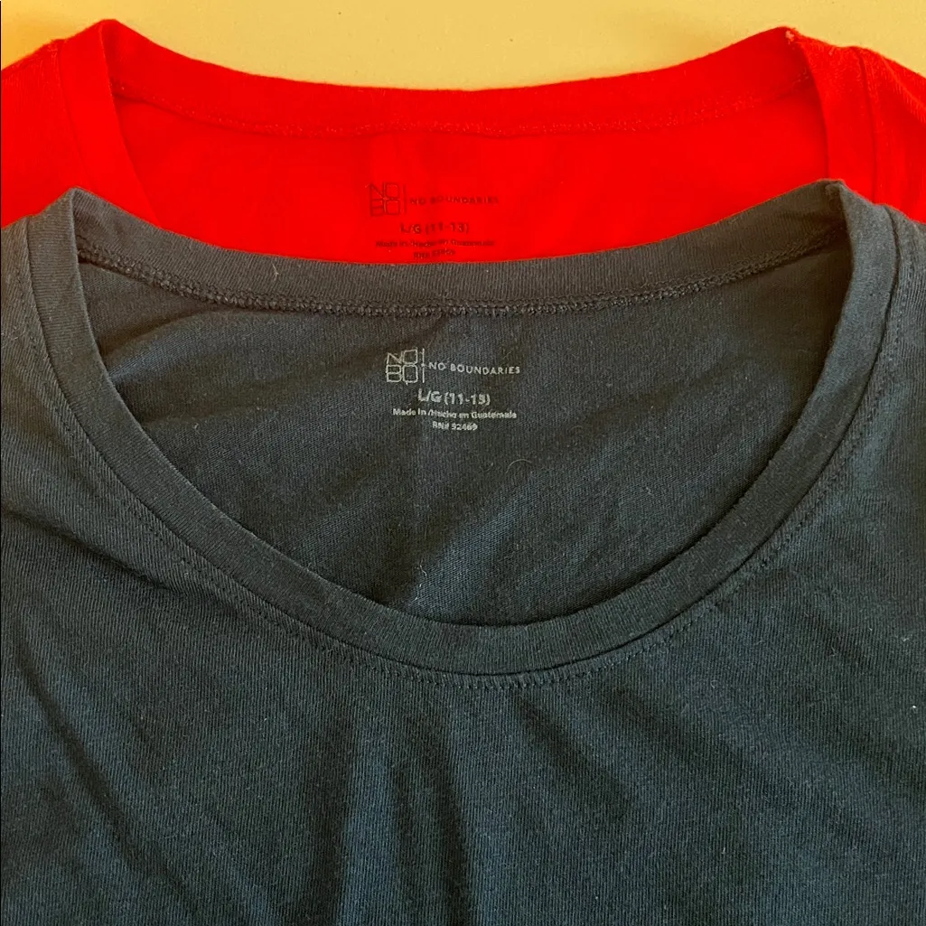 Bundle - No Boundaries Crewneck Long Sleeve TShirts Juniors Size Large - Image 2