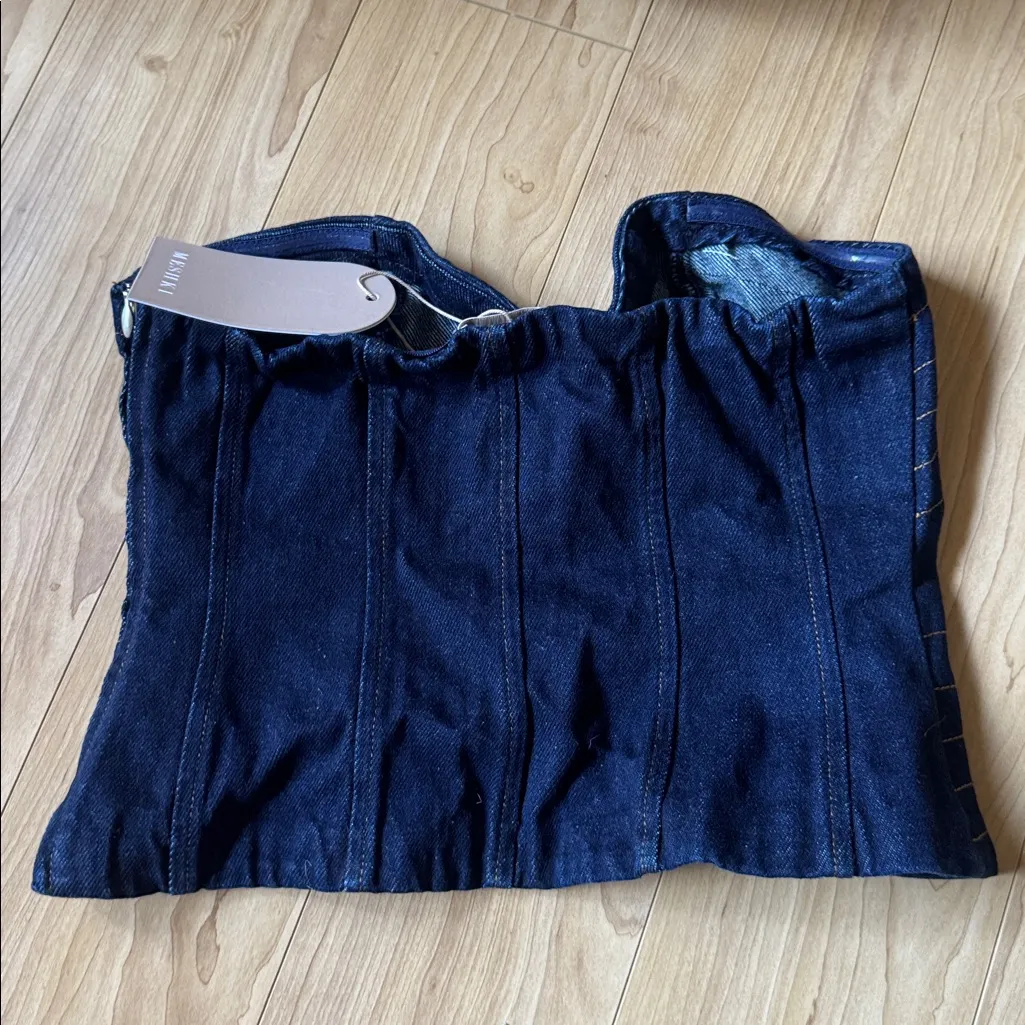 Meshki NWT  TULLY STRAPLESS DENIM TOP - Image 4