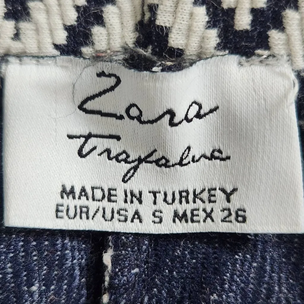 Zara Navy and White Geometric Print Stretch Pencil Bodycon Skirt Size Small - Image 6