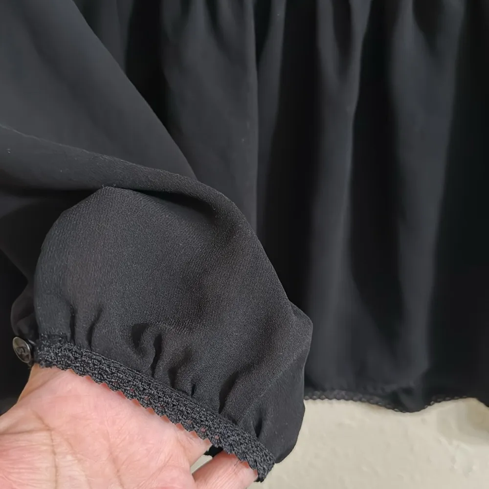 Zara Basic long sleeve blouse - Image 5