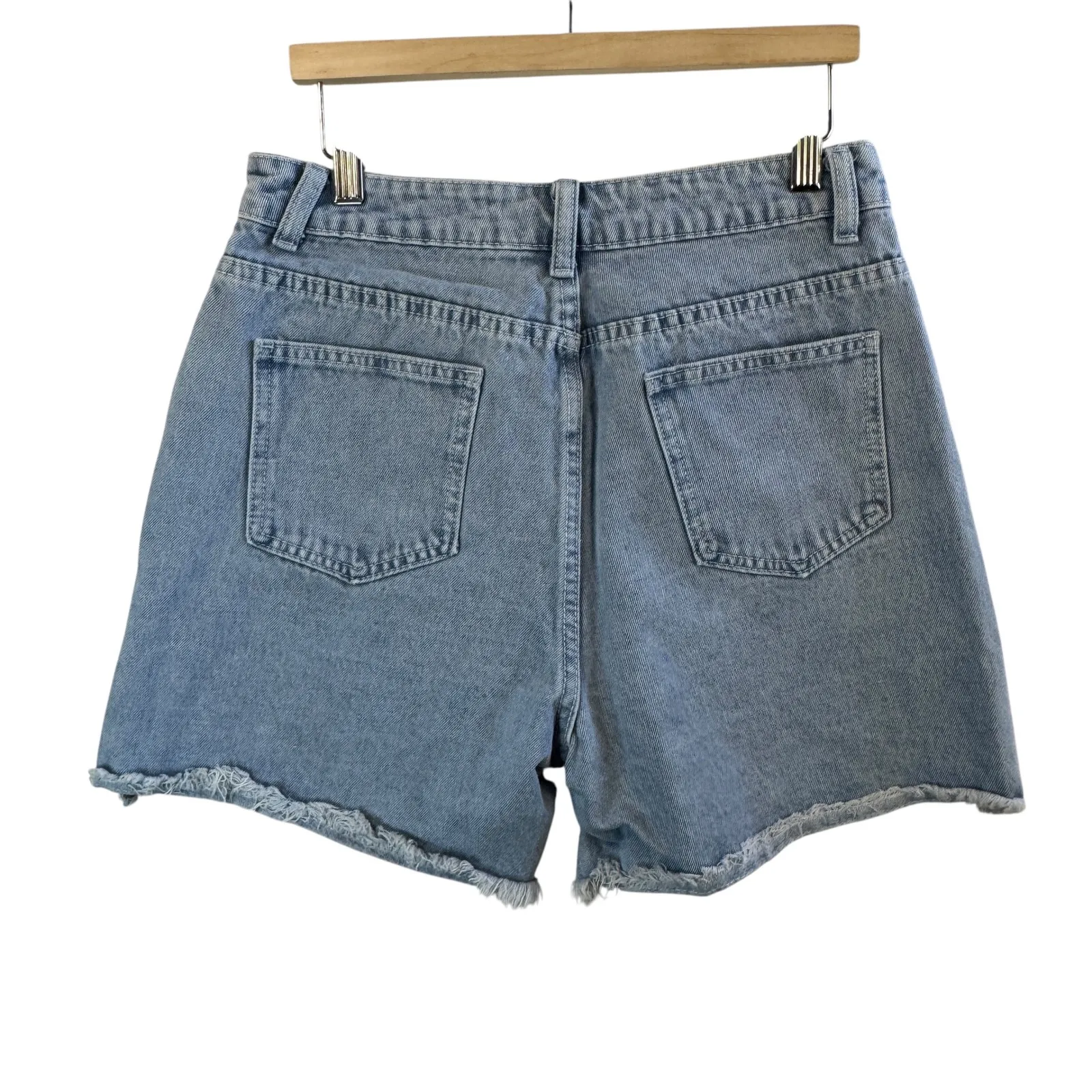 Distressed High Rise Denim Shorts M Raw Hem Light Wash Jean Cutoff Casual Boho Blue Size M - Image 2