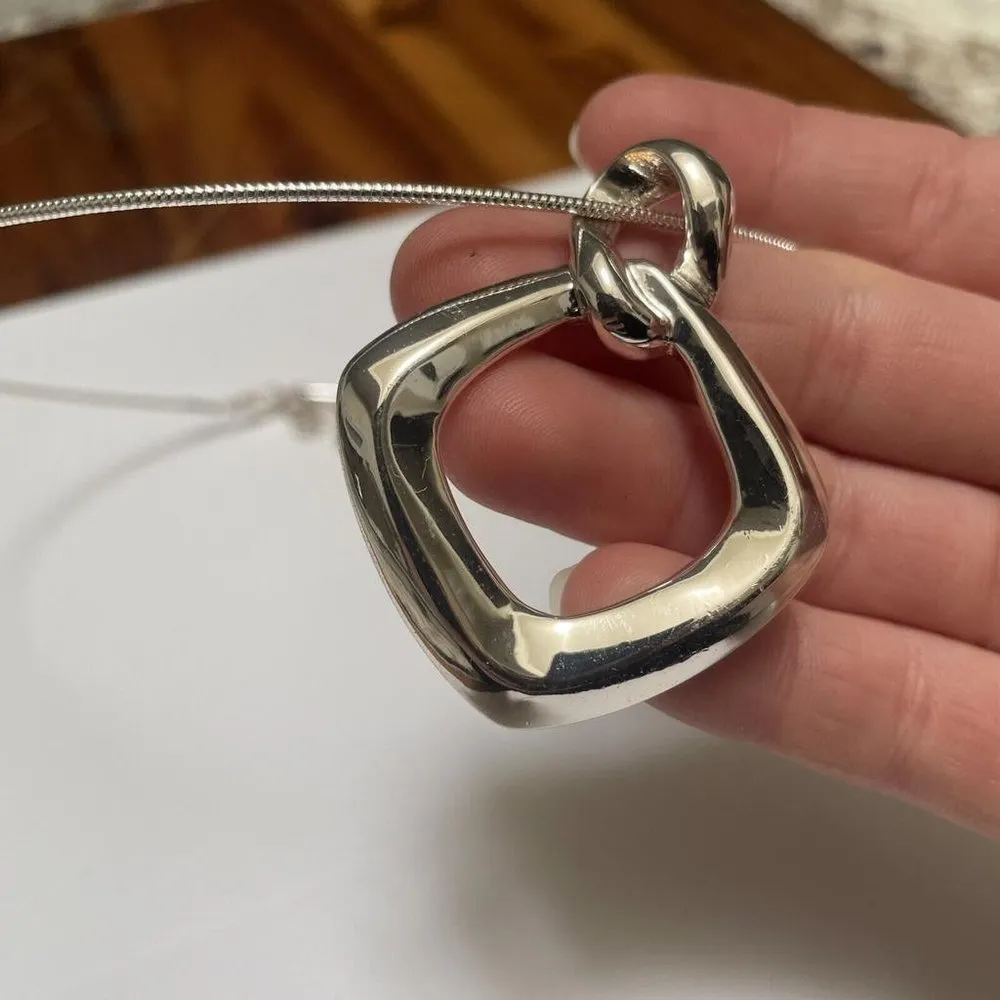 Women’s Signed Crown Trifari Silver Tone Necklace - Image 3