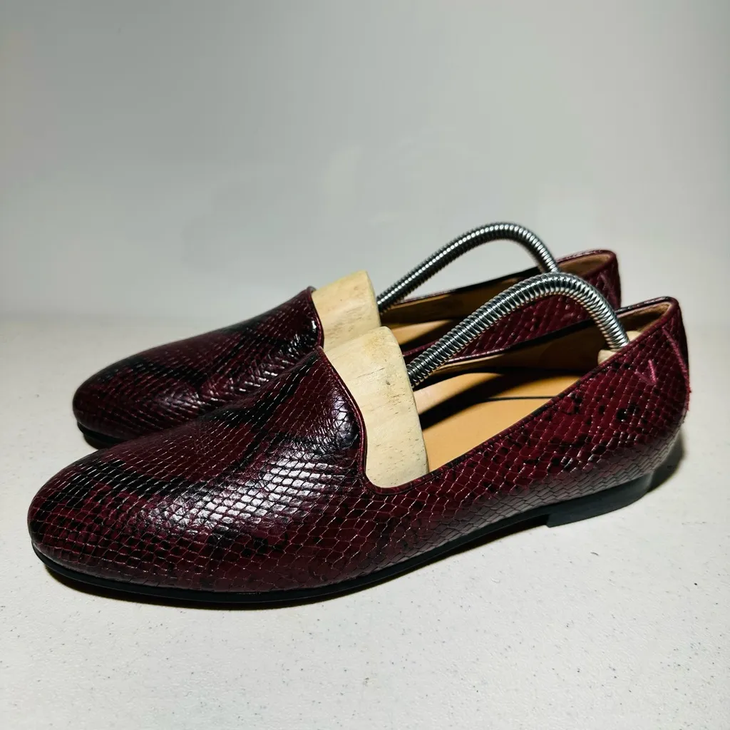 Vionic Willa Boa Red Black Leather Loafer Slip - Image 4