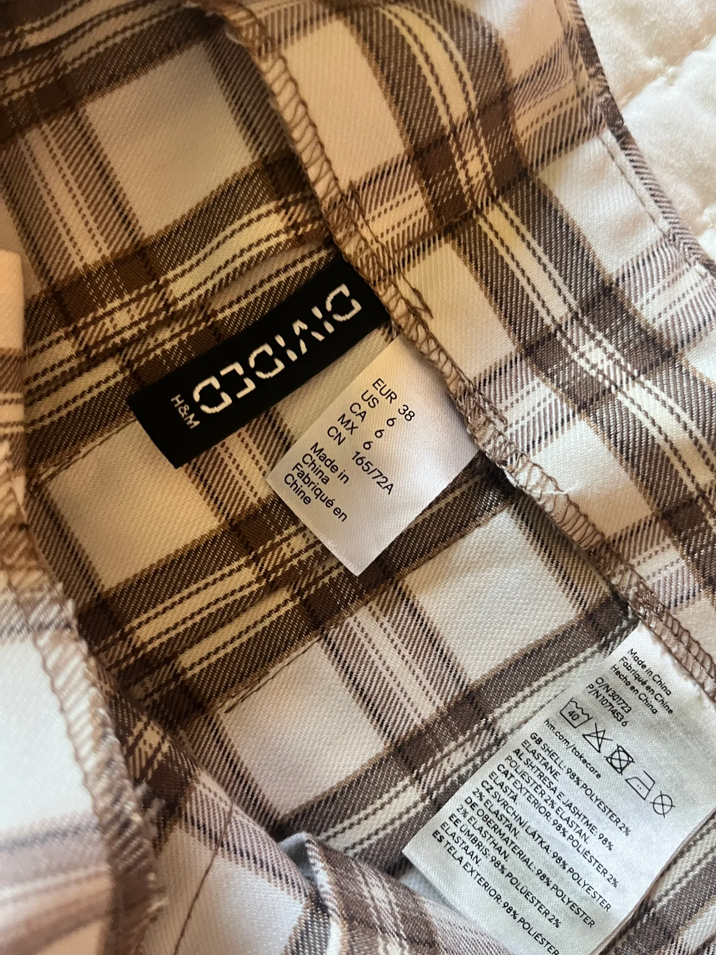 H&M Plaid Skirt - Image 3