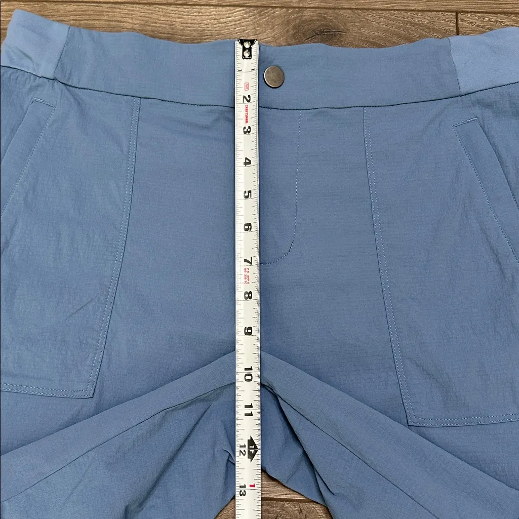 Athleta Trekkie Bermuda 2.0 Mid Rise Hiking Shorts Blue Size 12 - Image 8