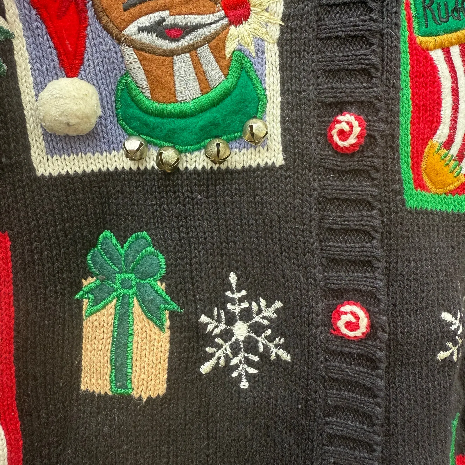 Vintage 90s Yarnworks AOP Rudolph Santa Stockings Tree Christmas Cardigan SMALL Black - Image 3