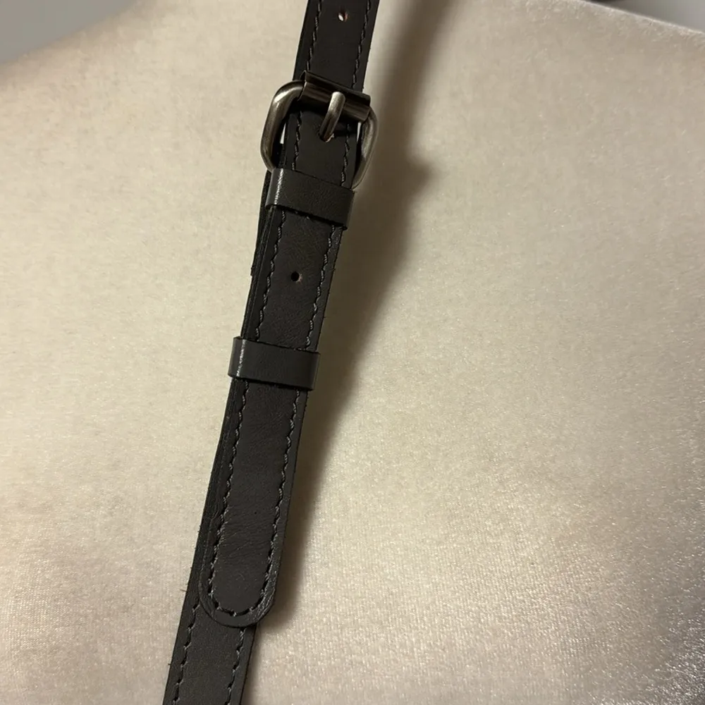 Patricia Nash Rose Tooled Collection Micaela Safflower Blue Leather Purse - Image 7