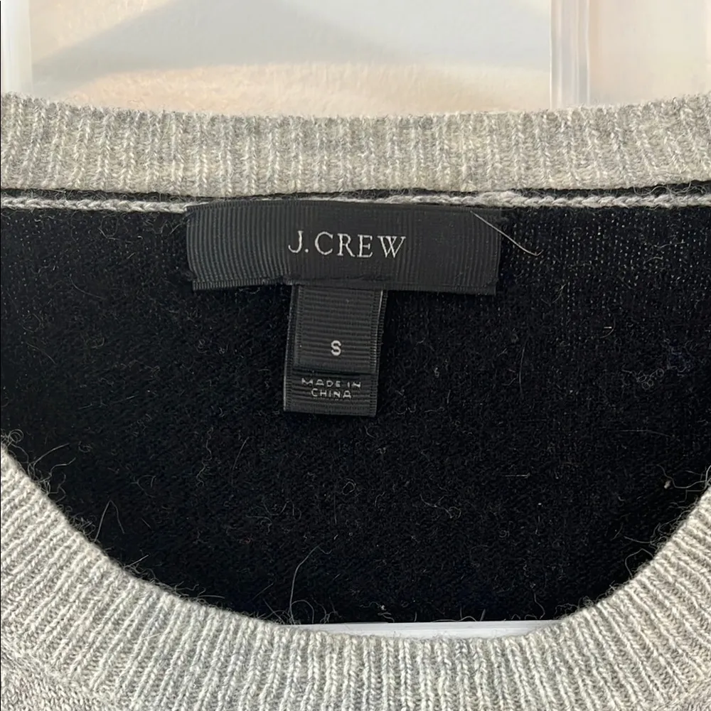 J. Crew Gray and Black Crew Neck Wool Blend Sweater with Bow Pattern - Size S - Image 15