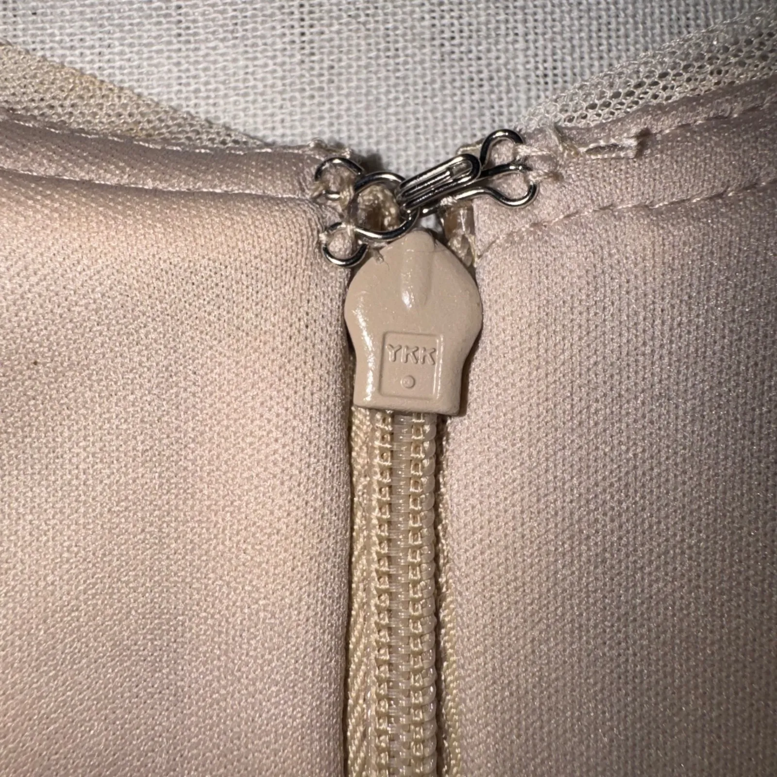 Betsy & Adam Strass Midi Gold Sequin Lace Bell Sleeve Cocktail Dress Size 4P - Image 10