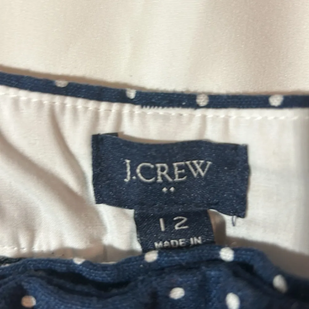 J.Crew Women’s Linen Blend Navy/White polkadot Shorts W/Scallop hemSize 12-EUC - Image 4