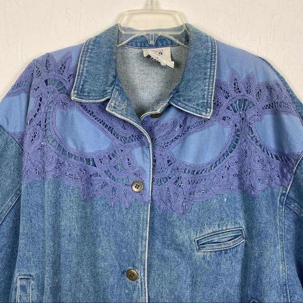 Vintage Jean Jacket with Pleating and Lace Collar Blue Size L - Image 2